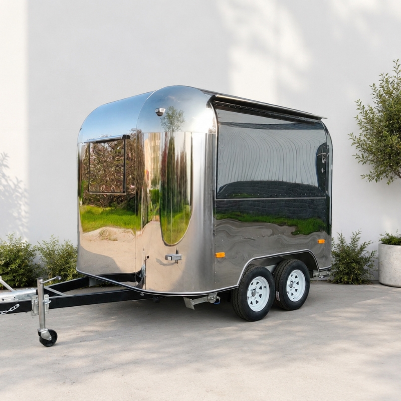 Food truck Airstream SS300 doutník 4 kola