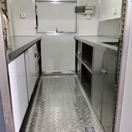 Food truck šedý 7046 FS250 hranatý 2 kola 